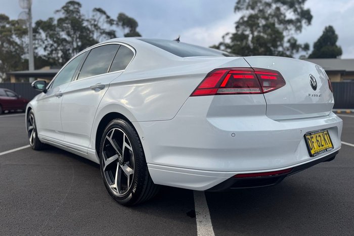 2022 Volkswagen Passat 140TSI Business