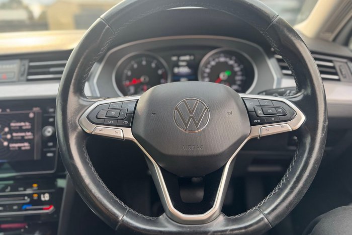 2022 Volkswagen Passat 140TSI Business