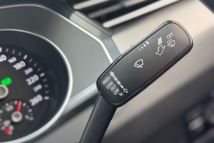 2022 Volkswagen Passat 140TSI Business