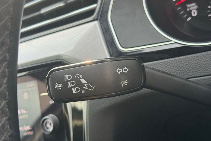 2022 Volkswagen Passat 140TSI Business