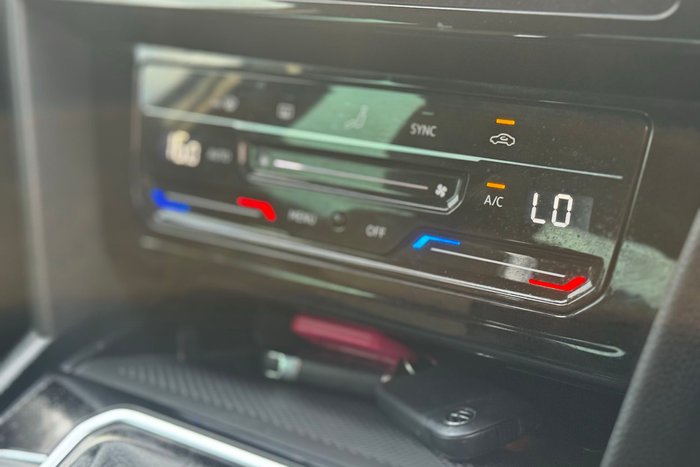 2022 Volkswagen Passat 140TSI Business