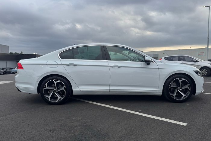 2022 Volkswagen Passat 140TSI Business