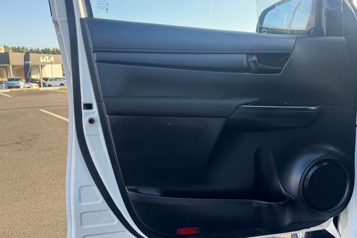 2015 Toyota Hilux SR Hi-Rider