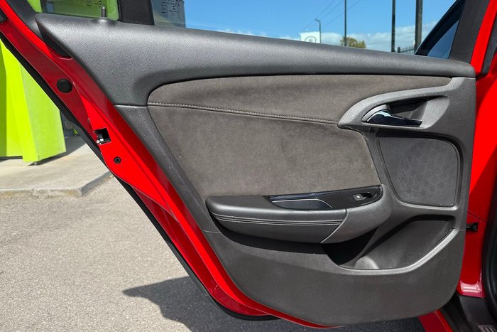 2016 Holden Commodore SS V Redline