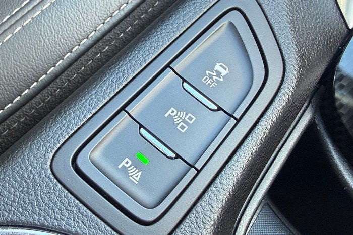 2016 Holden Commodore SS V Redline