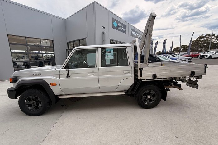 2024 Toyota Landcruiser GXL