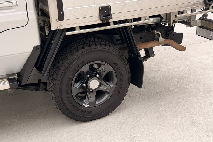 2024 Toyota Landcruiser GXL