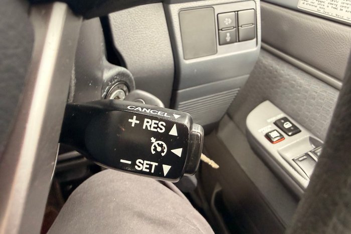 2024 Toyota Landcruiser GXL