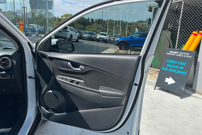 2020 Hyundai Kona Active