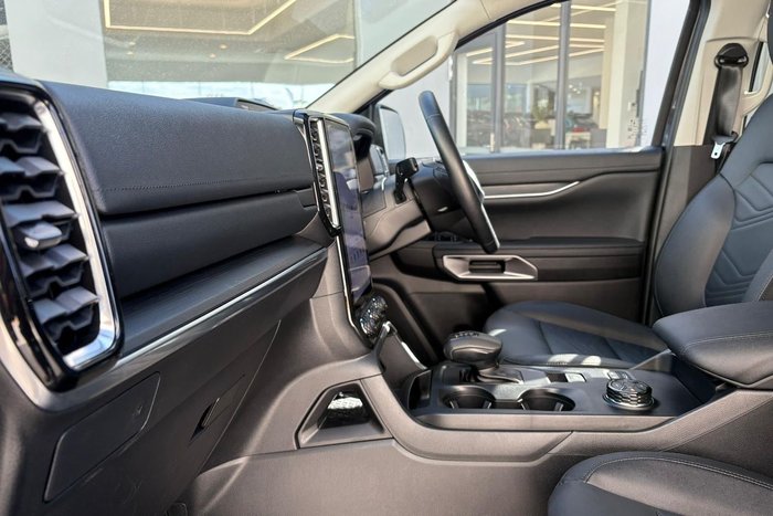 2025 Ford Everest Trend