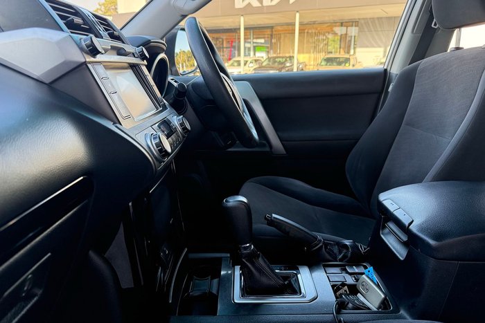 2017 Toyota Landcruiser Prado GX