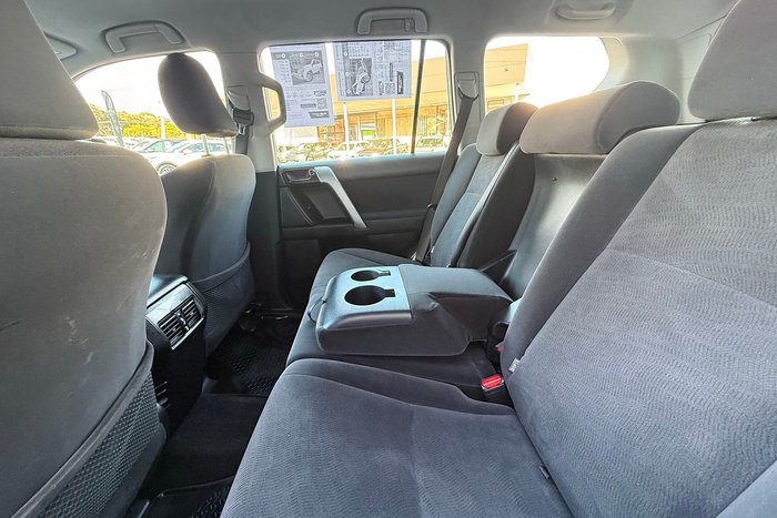 2017 Toyota Landcruiser Prado GX