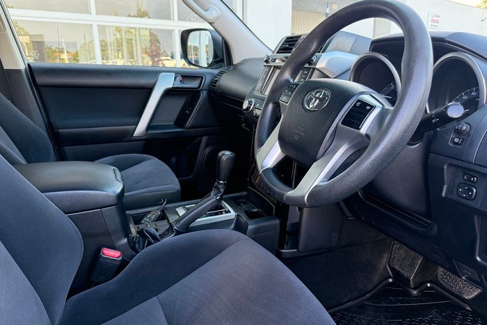 2017 Toyota Landcruiser Prado GX