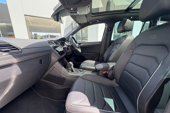 2021 Volkswagen Tiguan 162TSI R-Line