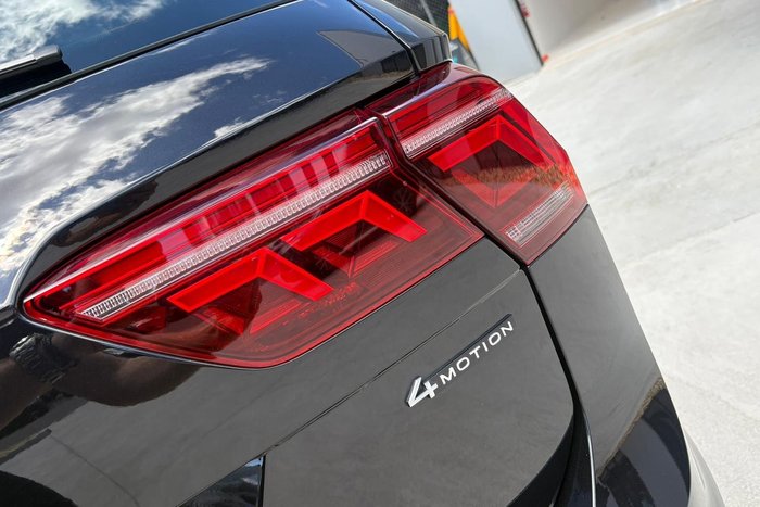 2021 Volkswagen Tiguan 162TSI R-Line