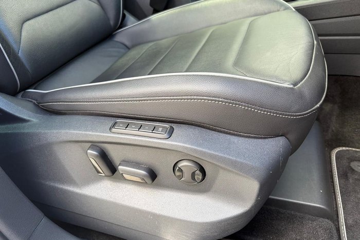 2021 Volkswagen Tiguan 162TSI R-Line