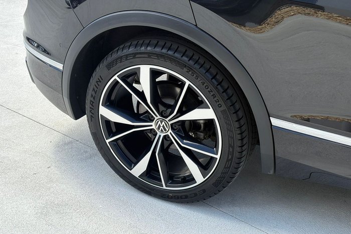 2021 Volkswagen Tiguan 162TSI R-Line