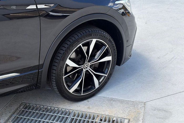 2021 Volkswagen Tiguan 162TSI R-Line