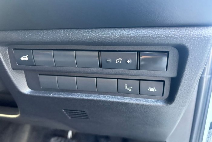 2023 Mitsubishi Outlander Exceed