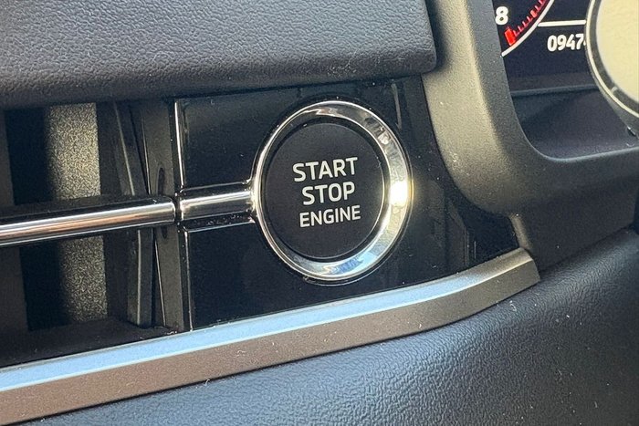 2023 Mitsubishi Outlander Exceed