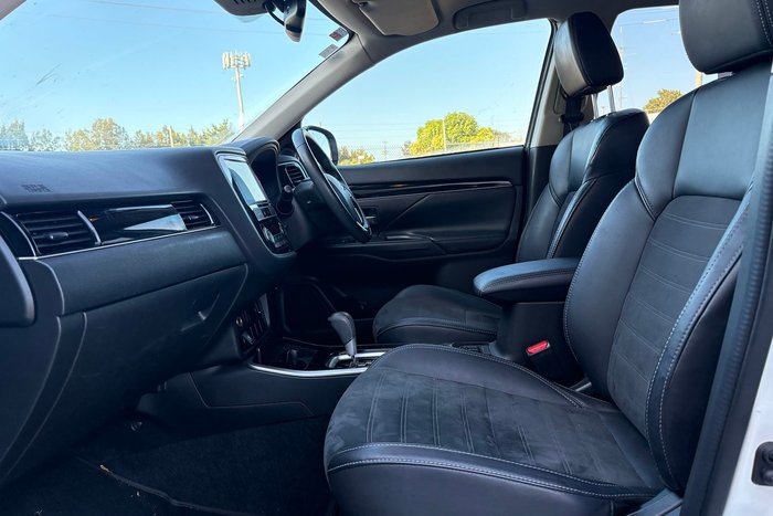 2018 Mitsubishi Outlander LS