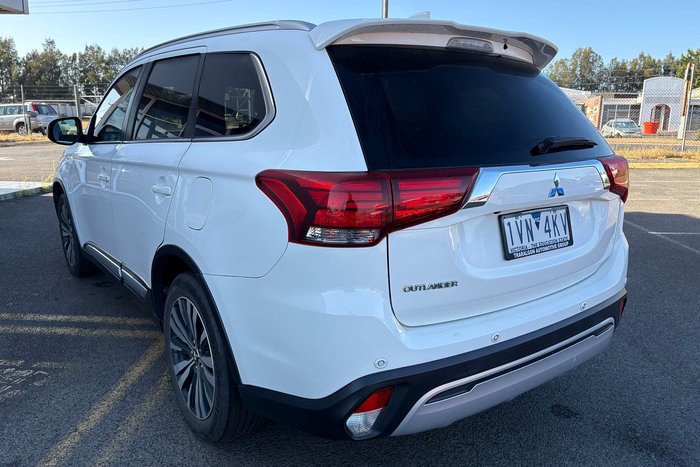 2018 Mitsubishi Outlander LS