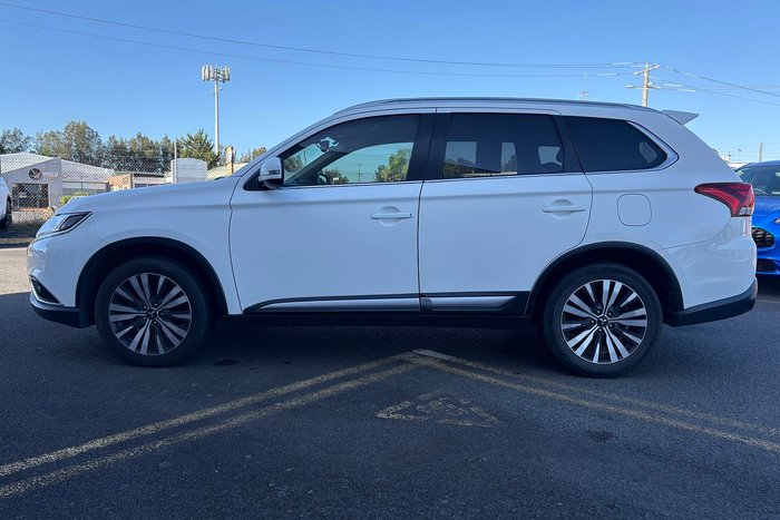 2018 Mitsubishi Outlander LS