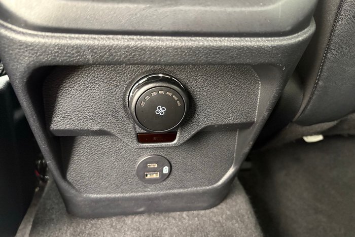 2024 Ford Everest Trend