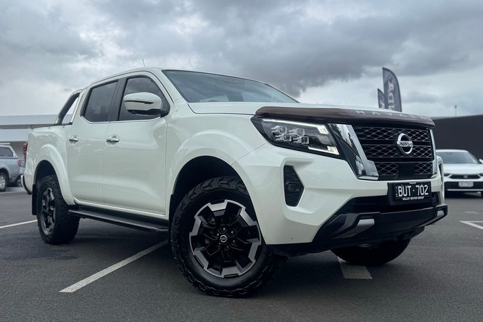 2022 Nissan Navara ST-X