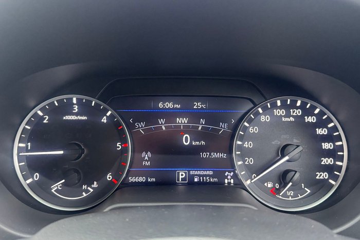 2022 Nissan Navara ST-X