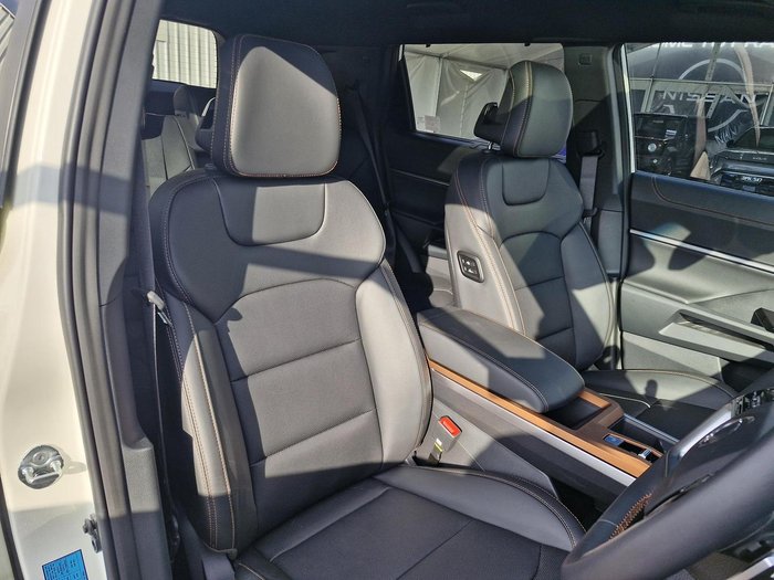 2026 KGM Torres EVX U100 MY26 Grand White