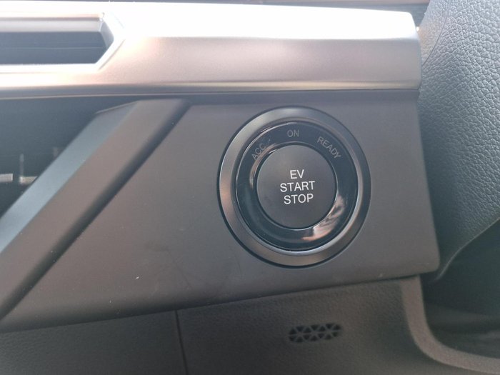 2026 KGM Torres EVX U100 MY26 Grand White