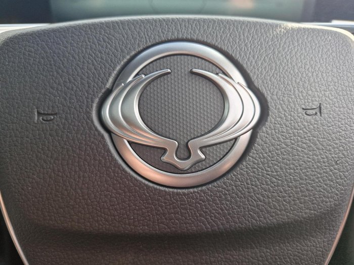 2026 KGM Torres EVX U100 MY26 Grand White