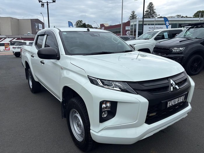 2022 Mitsubishi Triton