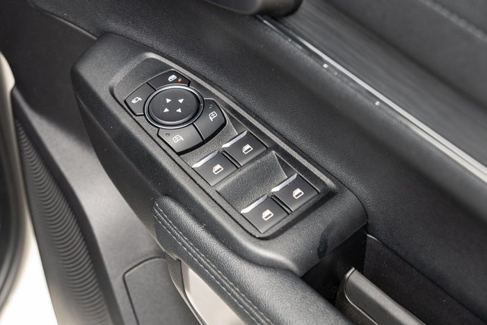 2025 Ford Everest Trend MY25.25 4X4 Dual Range Arctic White