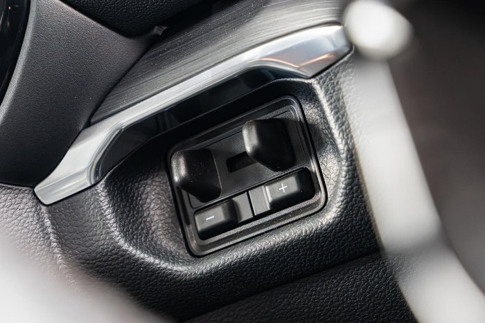 2025 Ford Everest Trend MY25.25 4X4 Dual Range Arctic White