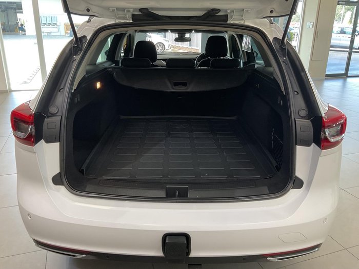 2018 Holden Commodore LT