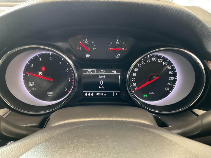 2018 Holden Commodore LT