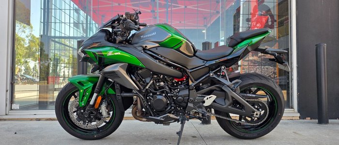 2025 Kawasaki Z H2 (ZR1000K) GREEN