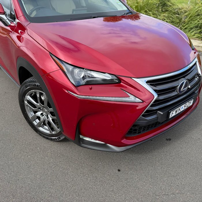 2017 Lexus NX 300h Luxury