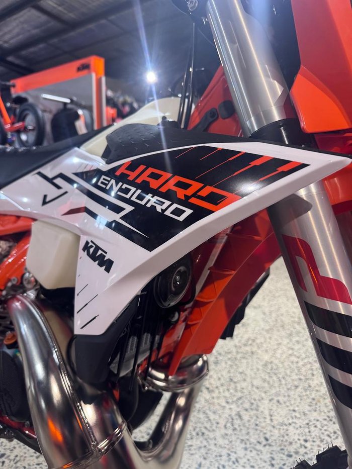 2026 KTM 300 EXC TBI Hardenduro