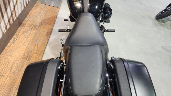 2018 HARLEY-DAVIDSON FLSB SOFTAIL SPORT GLIDE