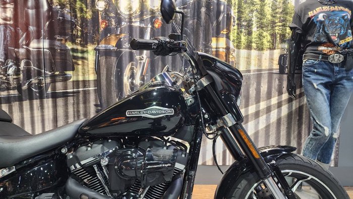 2018 HARLEY-DAVIDSON FLSB SOFTAIL SPORT GLIDE