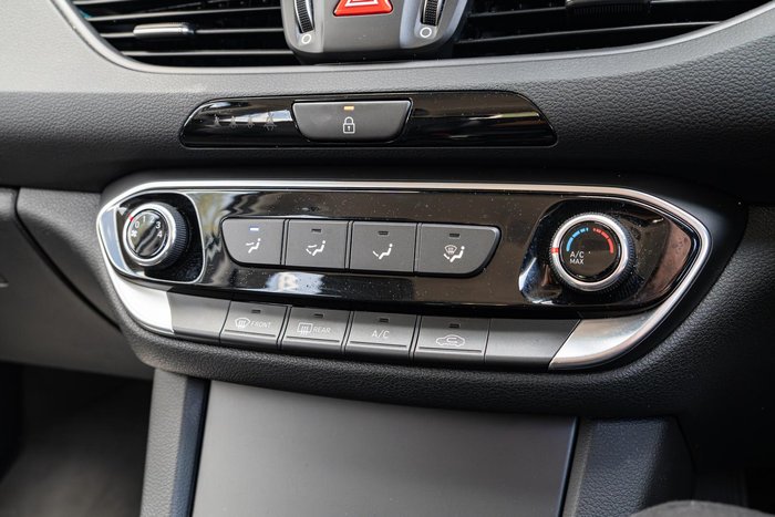 2021 Hyundai i30 Active PD.V4 MY21 Polar White