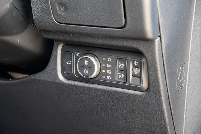 2025 Ford Everest Sport MY25.25 Blue Lightning