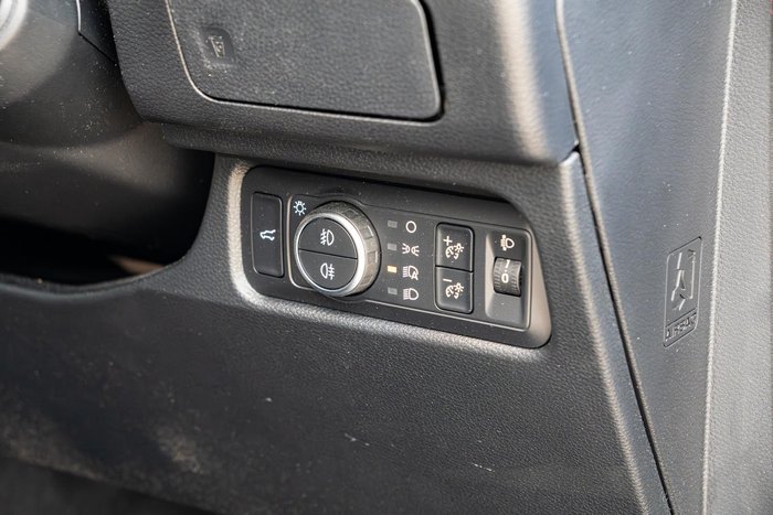 2025 Ford Everest Sport MY25.50 Blue Lightning