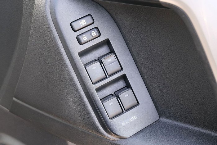 2023 Toyota Landcruiser Prado VX
