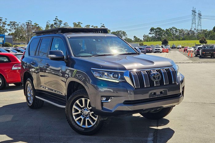 2023 Toyota Landcruiser Prado VX