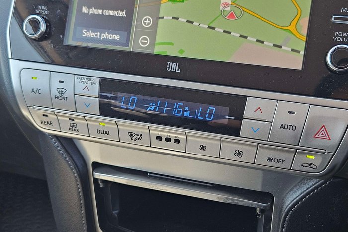 2023 Toyota Landcruiser Prado VX