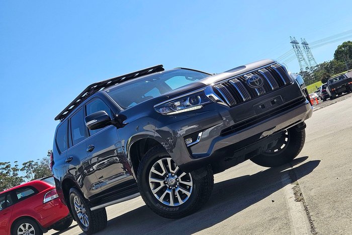 2023 Toyota Landcruiser Prado VX